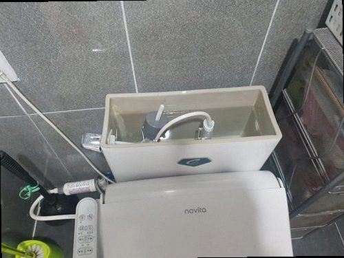 해운대구 우2동 하수구막힘 배수 테스트와 연결부 누수 여부를 확인하는 모습